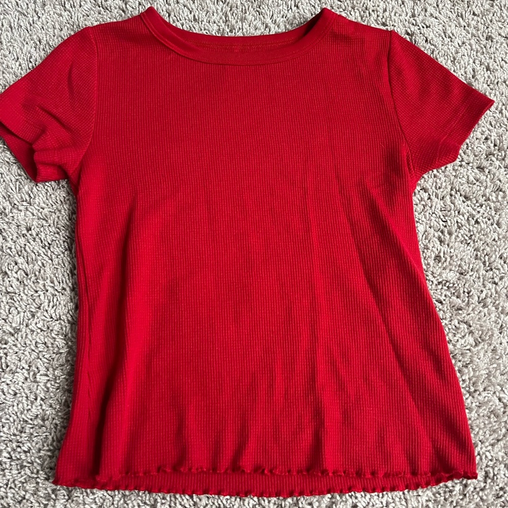old navy tee